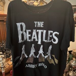 Women’s The Beatles Abbey Road T-Shirt Size XXXL(22)